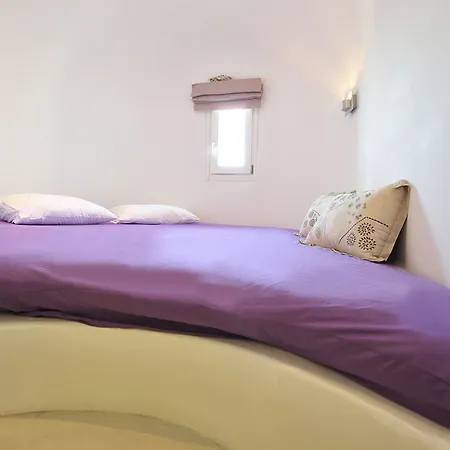 Mermaid Luxury - Adella Fanari (Mykonos)